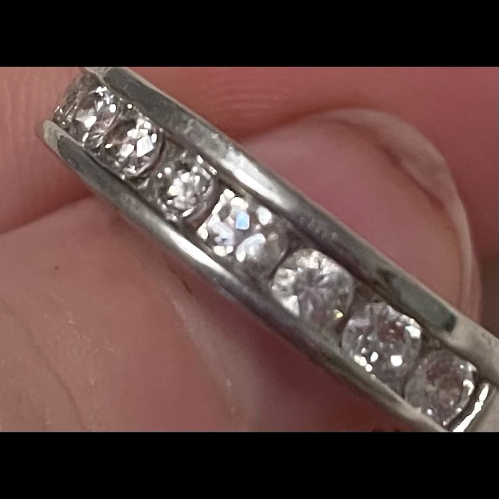 Silver Ring - Picture 4 of 4